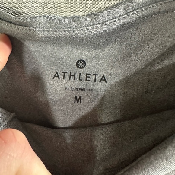 Athleta Women's Colorblock Mesh Salutation Capri Legging Cobblestone‎ Gray sz M - Picture 4 of 6